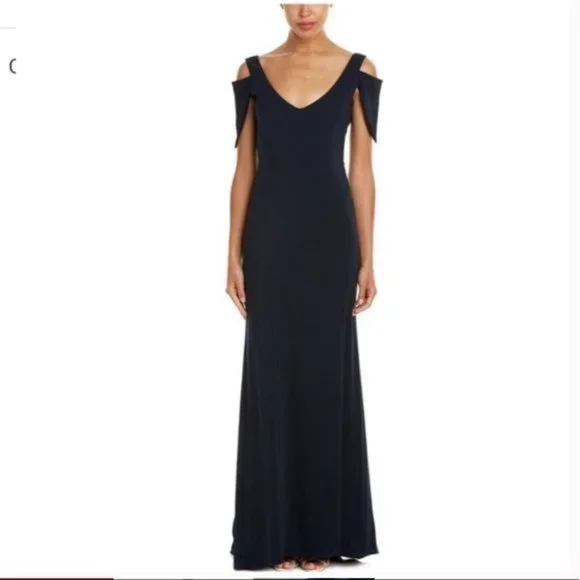 🆕ISSUE NEW YORK V-Neck Cold Shoulder Gown Dress Black Small - Picture 3 of 3